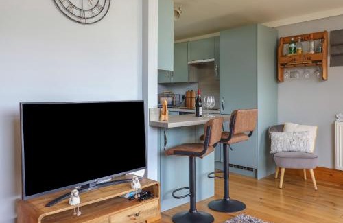 Seaton House | Pebble Beach Chalet