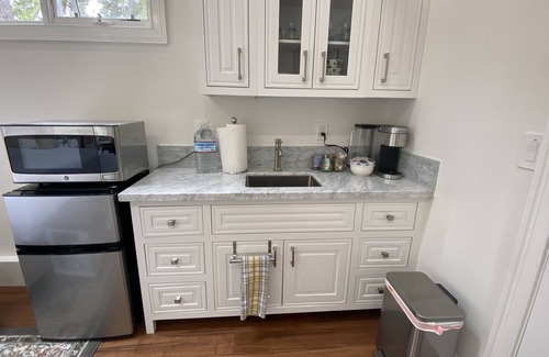 Del Monte Forest House | Pebble Beach forest hideaway!