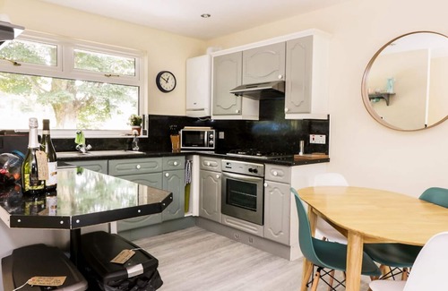 West Laroch Cottage | PEBBLE NOOK, pet friendly, country holiday cottage in Onich