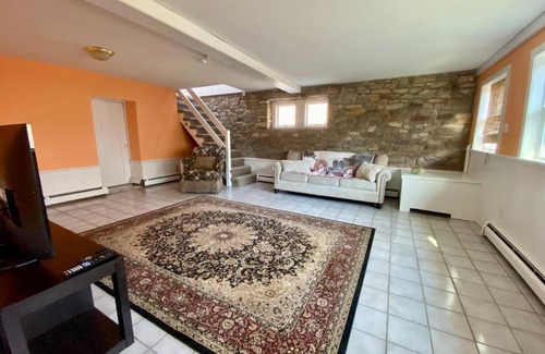 Holicong Apartment | Peddlers Carriage house