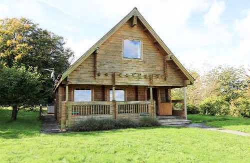 Presteigne House | Pen Y Clawdd