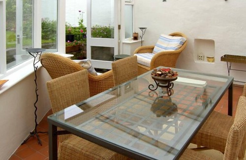 Gwaenysgor Near Prestatyn Cottage | Pen y Parc