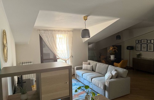 Acerra Apartment | Penelope Holiday House