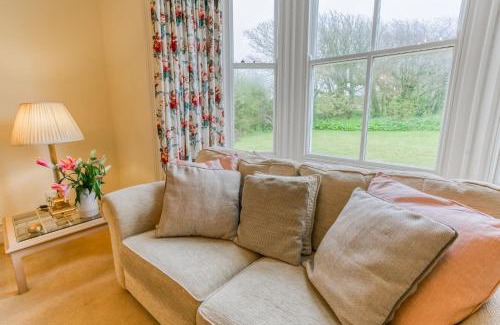 Bodorgan House | Penrhyn Halen