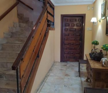 Torrejoncillo del Rey House | Pensión El Chalet