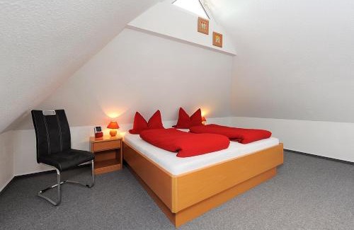 Werdum House | Pension Burggaststätte Heyken