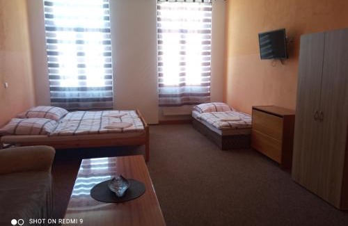 Treuen House | Pension Eberhart