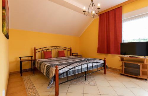 Ostrov House | Pension Eric