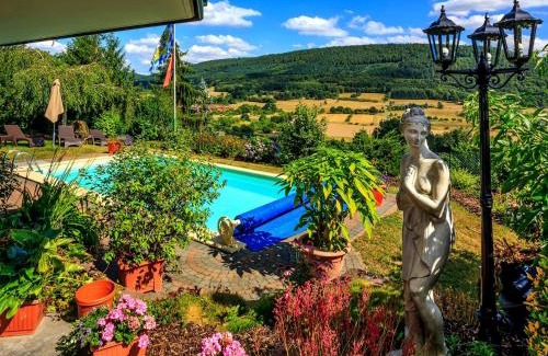 Mondfeld House | Pension Haus Erika