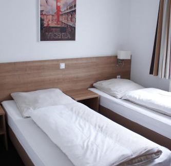 Steinmauern House | Pension Mavi