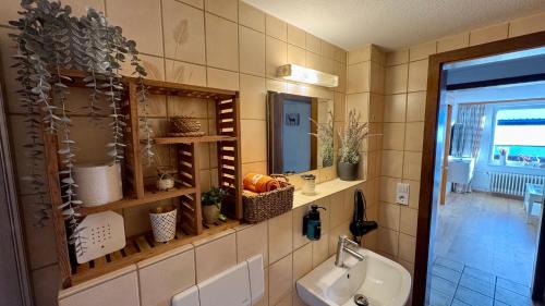 Haeusern Apartment | Pension Schmidt - Schwarzwaldnest - voll ausgestattetes Apartment