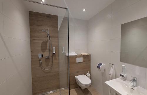 Sankt Pantaleon House | Pension Seestüberl Doppelzimmer mit Balkon