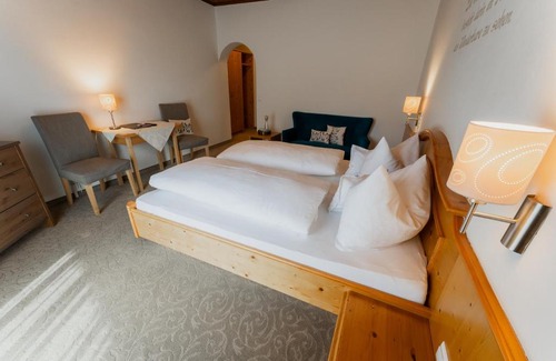 Schildlehen House | Pension Zirbenhof