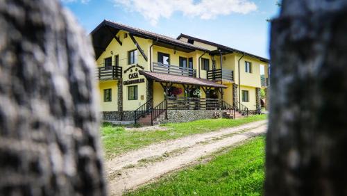 Bala House | Pensiunea Gradinarilor cu statie de încărcare încărcare electrică auto