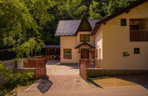 Sugag House | Pensiunea La Cernat
