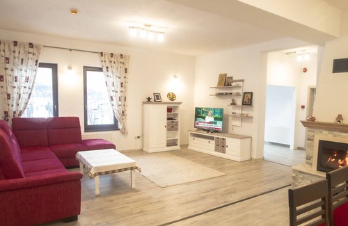 Gales House | Pensiunea Livada Amely