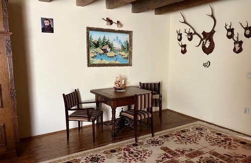 Crit House | Pensiunea Rozalia