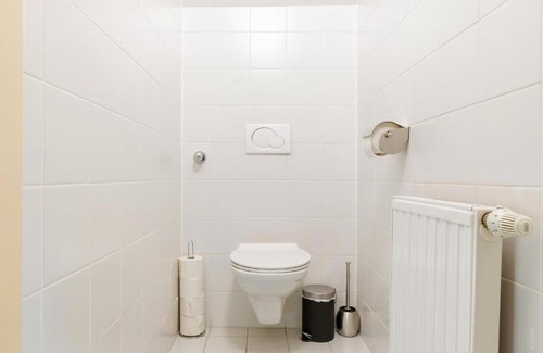 Thurygrund Apartment | Penthouse, 3 separate Bedrooms, 2 min to U6 Nussdorfer Straße