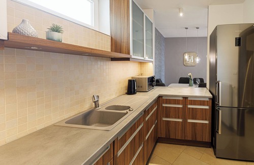 Ujlipotvaros Apartment | Penthouse Deluxe Apartment - Free Parking, Roof Garden