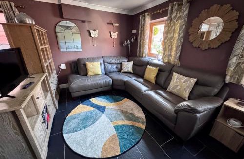 Acrefair Apartment | Pentre Country Studio