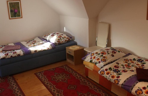 Dedinky House | Penzíón Dúha