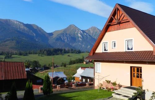 Zdiar House | Penzión Soňa