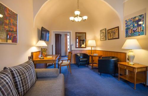 Trebon House | Penzion a restaurace U Míšků