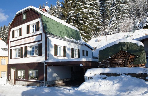 Janov nad Nisou Apartment | Penzion Apartmán Janov