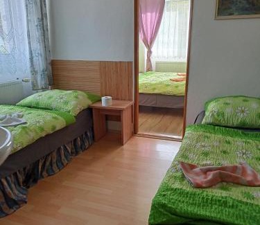 Trojanovice House | Penzion Babička, pokoj A