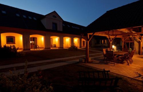 Bohusice House | Penzion Bednářův dvůr