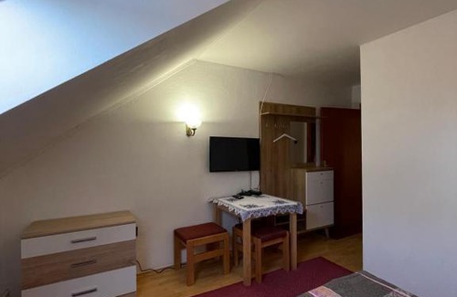 Casta House | Penzion Ema - Častá