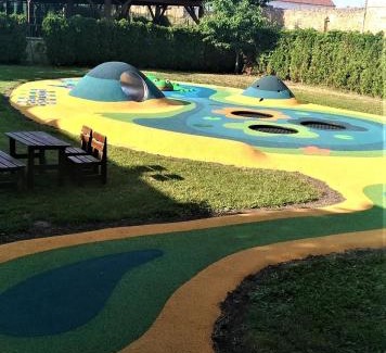 Pasohlavky House | Penzion Kometa - rodinný pobyt u Novomlýnských jezer s komfortem, restaurací a dětskou zónou