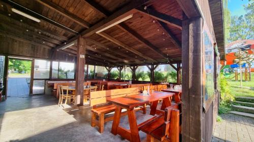 Krasna House | Penzion Sokolovna Krásná