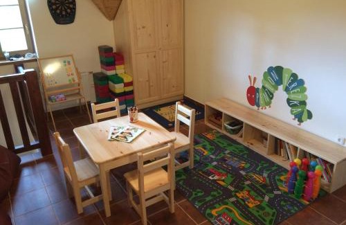 Kraliky Apartment | Penzion Terezka