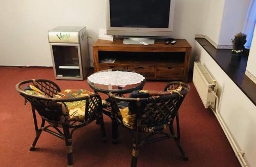 Zlate Hory House | Penzion u modrého zvonku