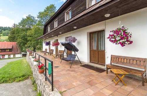 Horni Alberice Hotel | Penzion Vápenka