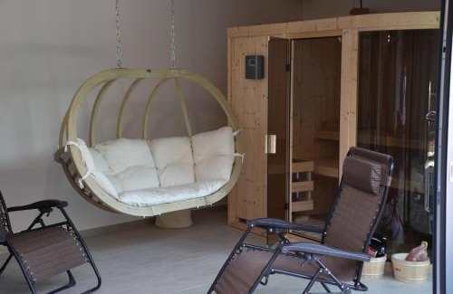 Blatnicka House | Penzion Víno Hruška Blatnička