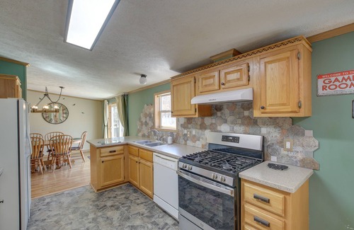Lyndon Station House | People & Paws Home w/Fenced Yard by the Dells!
