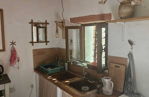 Saint-Andre-de-Majencoules House | Perched Nest in Cevennes Mountains, relaxing place