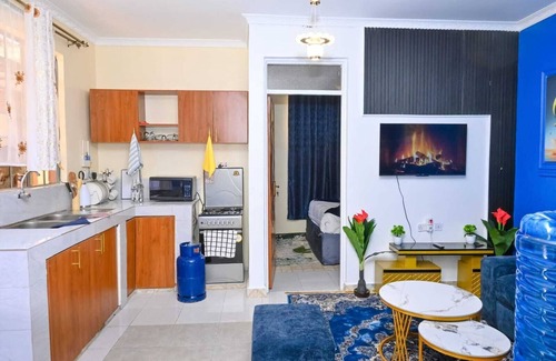 Nanyuki Bed & Breakfast | Perfect 2-bedroom bed & breakfast in Nanyuki. Mt Kenya Views.