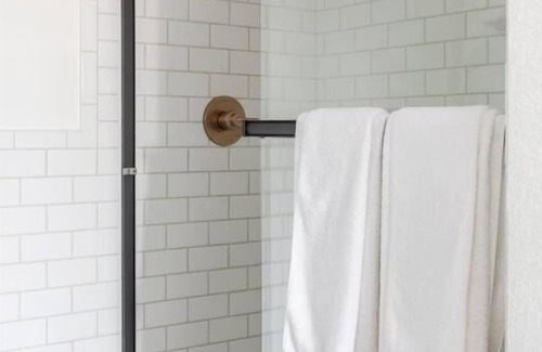 Piedmont Avenue Resort | Perfect Family Vacation Starts Here! Close to the Oakland Museum of California!