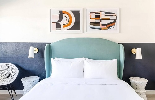 Piedmont Avenue Resort | Perfect Family Vacation Starts Here! Close to the Oakland Museum of California!