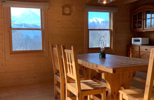 Hokuto Cottage | Perfect for families Log house cottage Enjoy exceptional breakfast and BBQ on the wooden deck over/Hokuto Yamanashi
