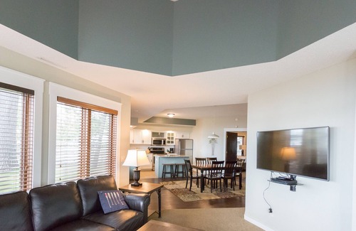 Nisswa Condo | Perfect Lakefront vacation spot on Gull Lake