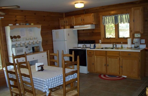 Crumpler Cabin | Perfect Little Getaway in the Mountains of Ashe County, NC!