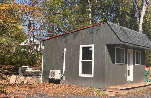 New Paltz Cabin | perfect studio, few minutes away to the heart of new Paltz & Mohonk Mountain