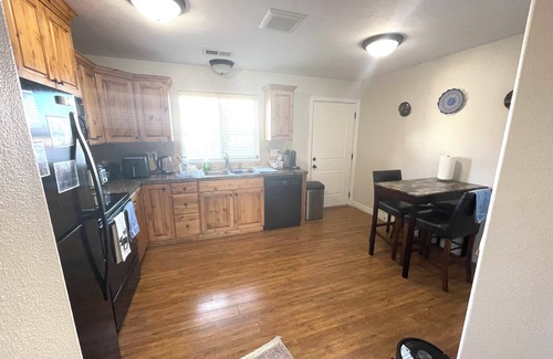 Ammon House | Perfection in Ammon