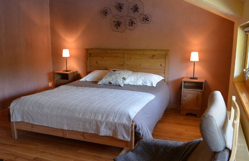 Monlet Bed & Breakfast | Perle room bathroom - La maison du Lac