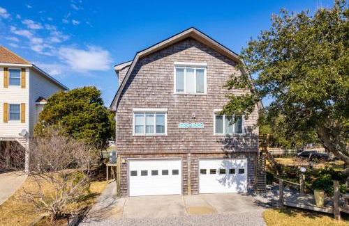 Brigands' Bay House | Pescadora by Rather Be Properties