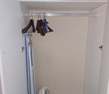 Ermelo Apartment | Peshline Guest House Unit 2